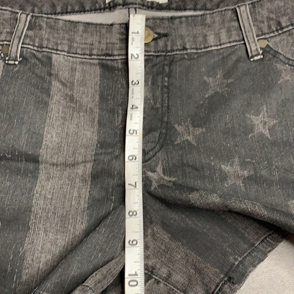 TORRID‎ SHORTS FLAG USA MINI STARS AND STRIPES DENIM JEANS GRAY/BLACK - Picture 9 of 10